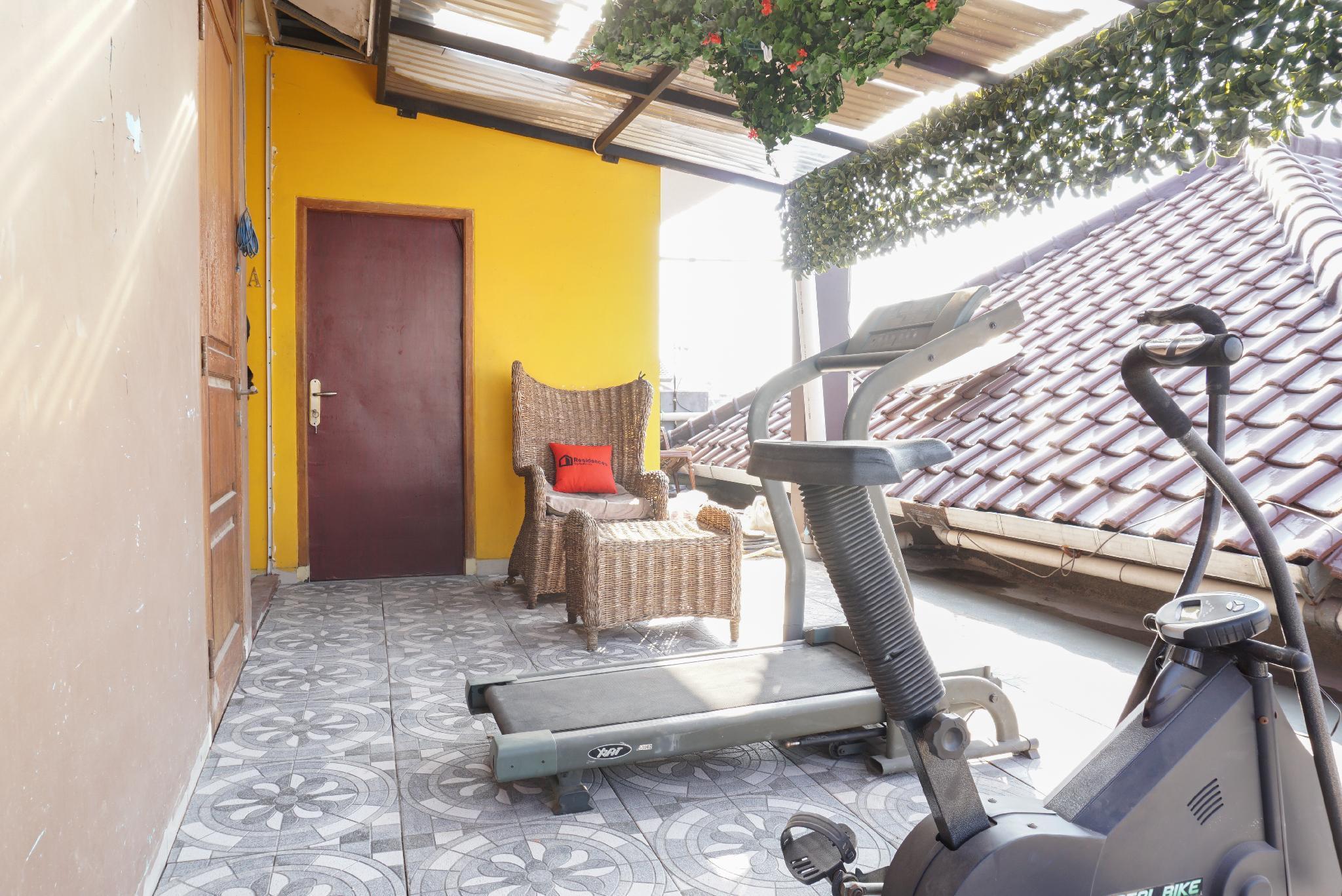 Reddoorz Near Kemang Square Ξενοδοχείο Τζακάρτα Εξωτερικό φωτογραφία