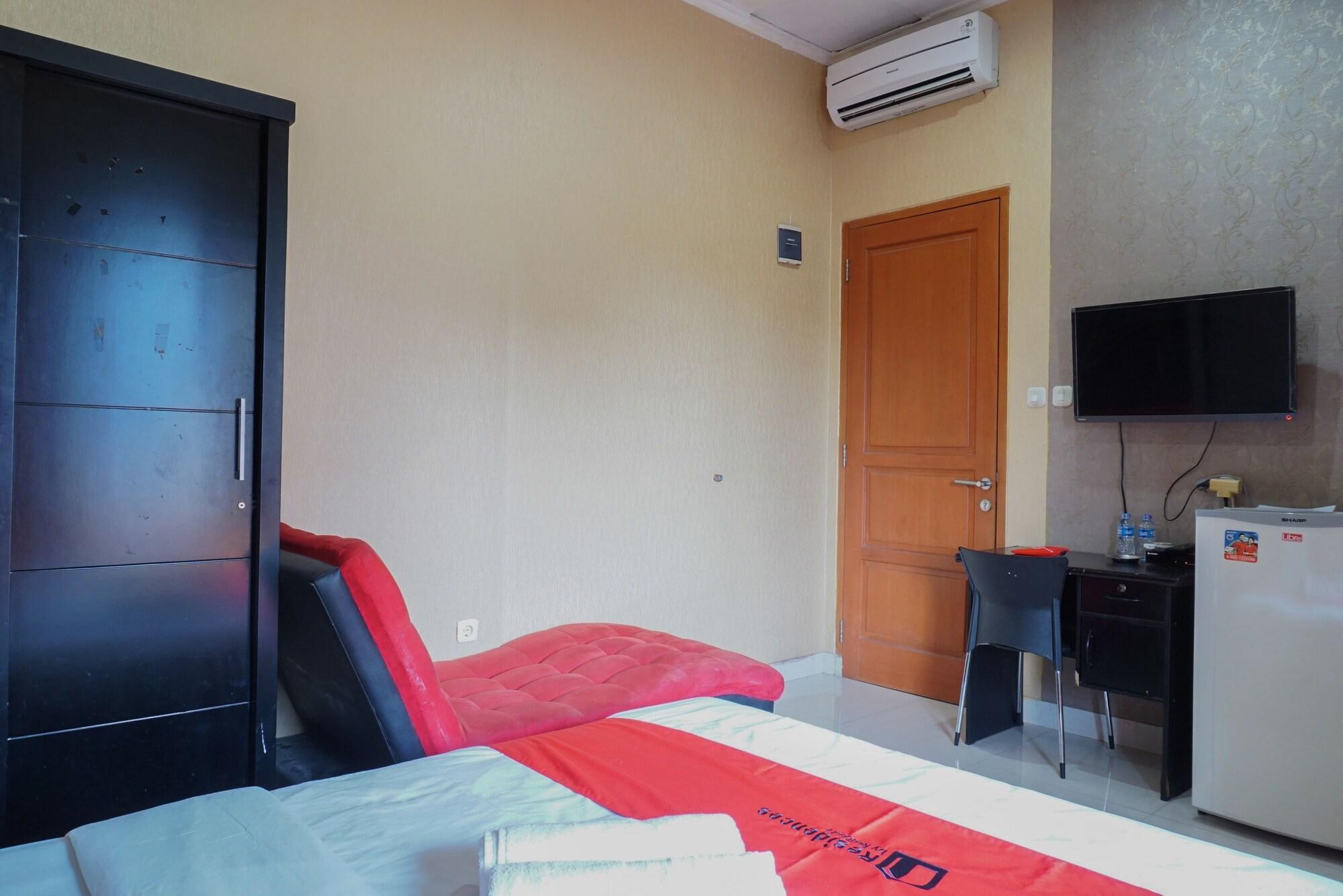 Reddoorz Near Kemang Square Ξενοδοχείο Τζακάρτα Εξωτερικό φωτογραφία